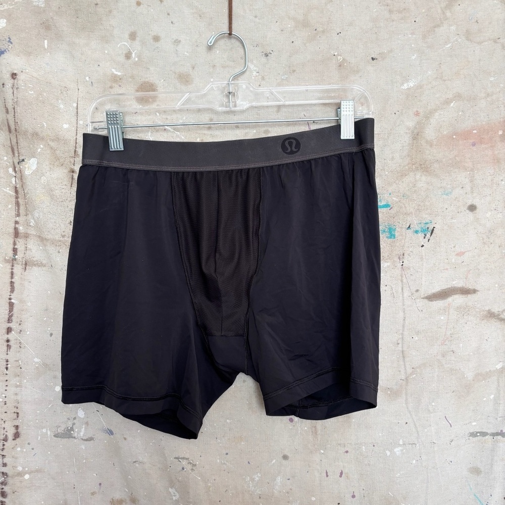 Lululemon License to Train Boxer *5"